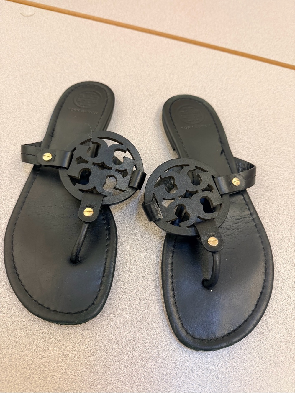 Tory Burch Black Leather Logo Medallion Thong Sandals